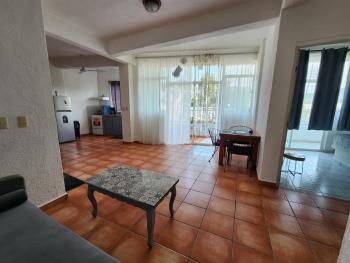 1 BR APT with AC , TV , wi-fi near DT and beach, Zihuatanejo (photo 3)