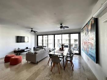 New Condo with Pool, Gym, A/C, WiFi, King Size bed, Cancún (photo 3)