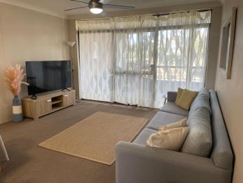 The Commodore, 14, 9-11 Donald Street- Unit in the heart of town with views & free wi-fi, Нельсон-Бей (фото 2)