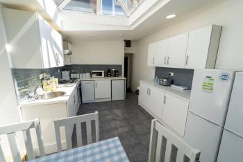 Ensuite style Studio in Selly Oak, Birmingham (photo 3)