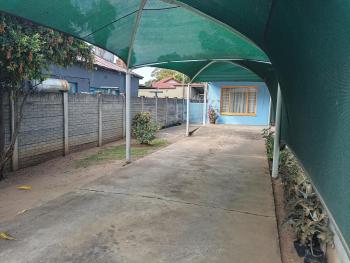Suburbia, Rustenburg (foto 3)