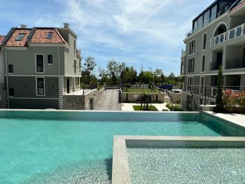 Mediterranea Complex - LUXURY APARTMENT WITH SEA & POOL VIEW!, Varna (photo 2)