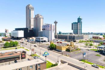 Days Inn by Wyndham Fallsview, Niagara Falls (fotografie 3)