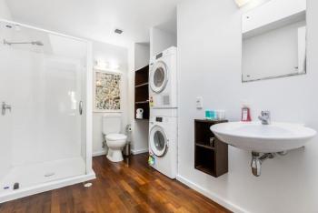 Gorgeous NY Style Loft in CBD - Netflix Wifi, Auckland (foto 5)