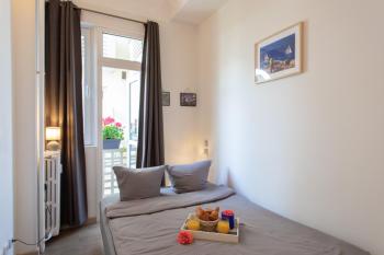 BEAUTIFUL apartment , beach 3 min walk , free parking, near Negresco, Nice (photo 5)