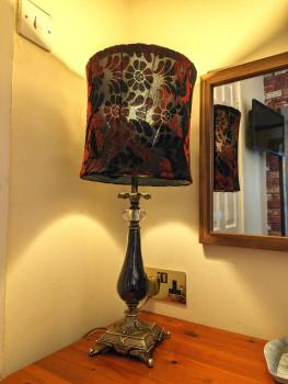 Brookside Hotel & Residents Bar , Cozy lounge areas & Terrace ,Suitable for Solo Travelers Couples Educational Groups Families & Contractors welcome, Chester (foto 4)