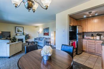 the Veranda, Best Area, 2 Baths, 2 Bedrooms, WD, Jacuzzi bath, New Carpet, Balcony, 925sf, Tacoma (fotografie 2)
