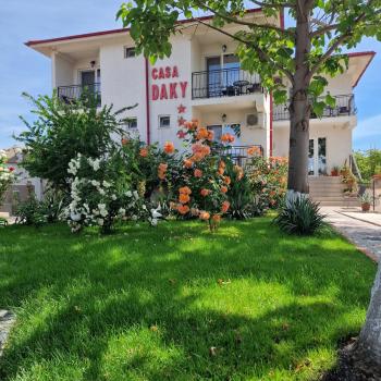 CASA DAKY, 2 Mai (foto 2)