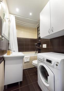 Wola Okopowa Luxury Apartment by BookingHost, Варшава (фото 5)