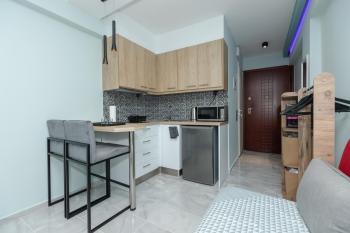 EllMar - new & modern studio in the center, Calcide (foto 4)