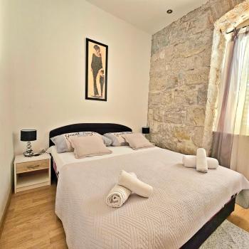 Apartments Moni, Split (photo 2)