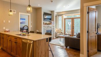 Echo Landing #05 by Bear Country, Sun Peaks (foto 4)