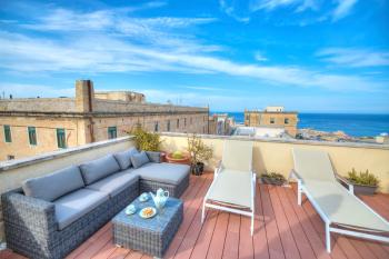 Comfy 1 bedroom - Sun terrace & sea views GBUH1-1, Valletta (fotografie 2)
