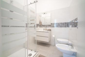Spacious Apartment - 4 Bedrooms and 3 Bathrooms, Bergamo (fotografie 3)