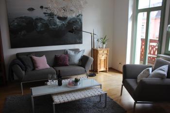 Traumhafte Etagenwohnung in Günderzeitvilla, Drážďany (fotografie 2)
