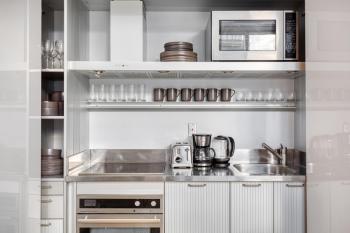 Midtown 1BR w Gym WD across from Rock Center NYC-670, New York (fotografie 5)