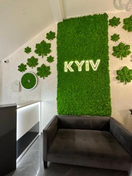 Kyiv, Schodnica (zdjęcie 2)