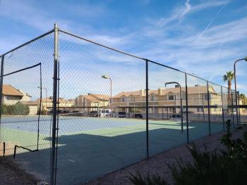 2bed 1 bath condo near Nellis afb & the strip, Las Vegas (photo 5)