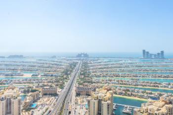 Ultra Luxury Palm Tower with Shared Hotel Facilities, Dubai (photo 4)