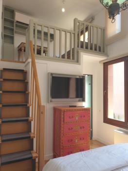 Farmaki Residence, Plaka, Athens (photo 2)