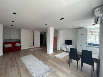 Studio Y, Gjakove (zdjęcie 5)