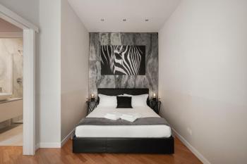 Deluxe central apartment, Bergamo (photo 2)