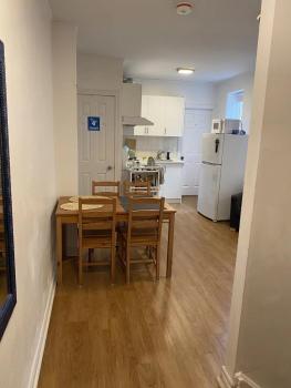 Single Room with SHARED Bathroom 536C, Toronto (foto 5)