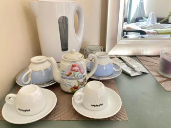 Lovely double room with private bathroom and Double room with shared toilet & PARKING FREE, Édimbourg (photo 4)