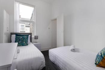 Woodbine House - Air Host and Stay - Free parking - Contractor Friendly, Liverpool (fotografie 5)