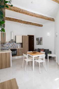 Modern, Cosy 1BD Home - Close to Valletta, Hamrun (photo 2)