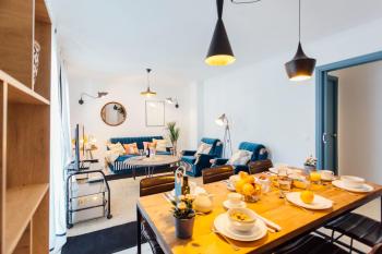 Stunning and colorful- 4Bd 2Bth- Santa Cruz, Sevilla (Foto 4)