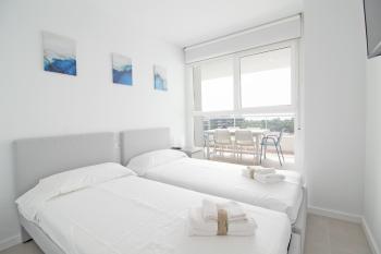 Global Vacacional, Apartamento con terraza, vistas al mar y a la piscina, Canet de Berenguer (fotografie 5)