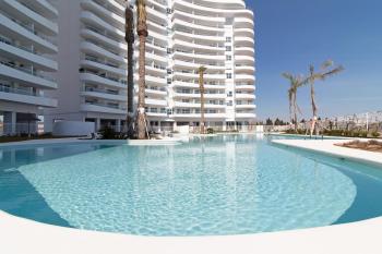 Global Vacacional, Apartamento con terraza, vistas al mar y a la piscina, Canet de Berenguer (fotografie 2)