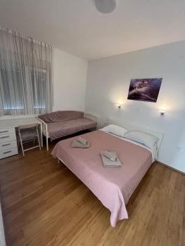 Apartman 3M with free parking, Split (photo 2)