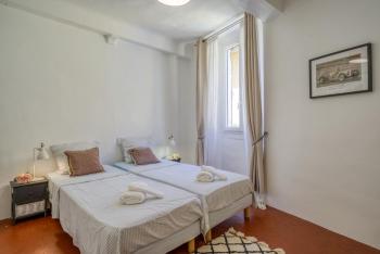 TYPIQUE - 2 bedrooms,Typical apartment-Old town Nice, Nice (photo 3)