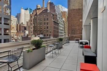Modern 2BD in Midtown with Washer and Dryer in-unit, New York (photo 5)