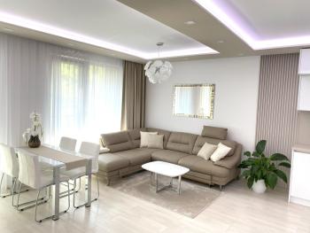 Die Eleganz - Exclusive Apartment near the City Center with Free Private Parking, Bratislava (foto 3)