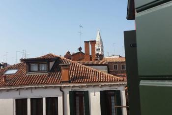 Vicinissimo a Piazza San Marco Silenzioso con Vista sui Campanili, Venice (photo 3)