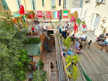 Antares hostel, Nice (photo 2)