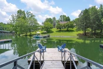 Rustic Cabin, Dock, Firepit, Kayaks & Games, Winchester (photo 2)