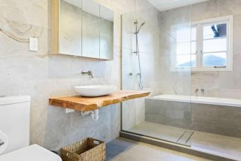 Renovated Character Central Home - WiFi & Netflix, Auckland (photo 5)