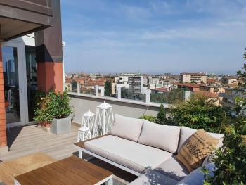 Penthouse F8 - Panoramic terrace, view Two Towers, Boloňa (fotografie 3)