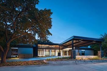 Courtyard by Marriott Dallas Richardson at Spring Valley, Richardson (foto 2)