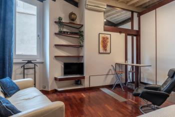 Piazza Navona Petite House, Řím (fotografie 5)