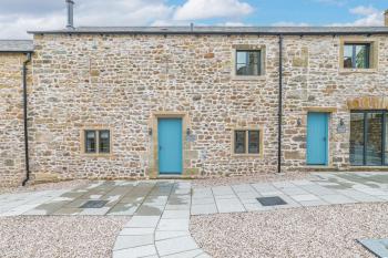 No 2 The Coach House, Carnforth (photo 2)