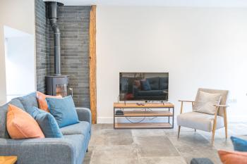 No 2 The Coach House, Carnforth (photo 4)