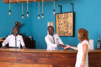 Neptune, Saly (foto 5)