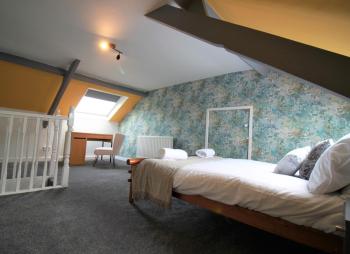 Westbourne - Spacious 4 bed flat with free parking, Гейтсхед (фото 2)