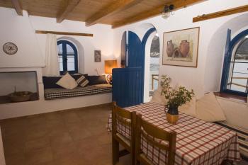 Karavostassi - The Stonehouse, Agios Nikolaos (photo 2)