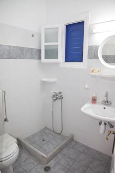 Deep Blue Studios, Logaras (zdjęcie 5)